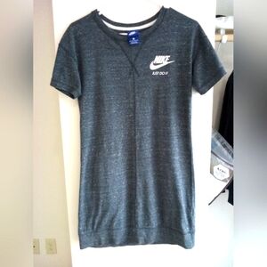 Nike dress xs
